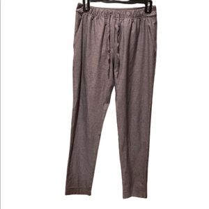 Lululemon On The Fly Pants Gray Size 4 27” Inseam